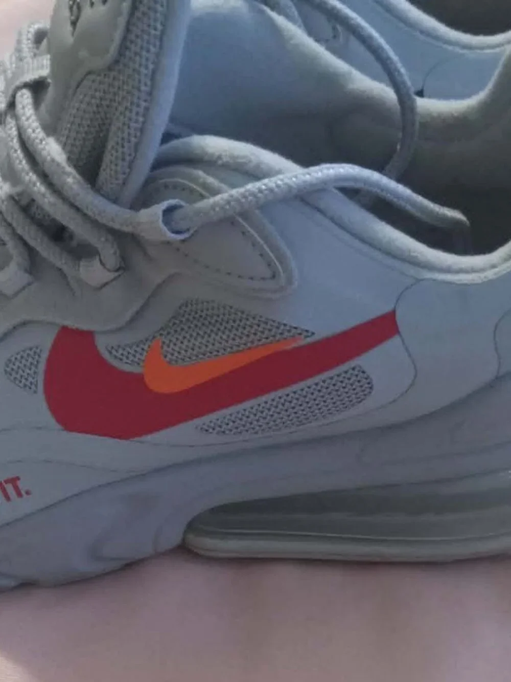 Nike Air Max 270, Gray, Men's Size 8-